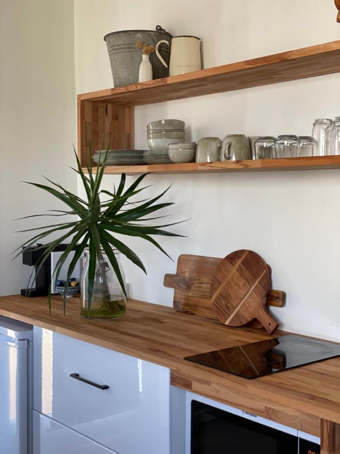 Bay Breeze Boutique Accommodation Batemans Bay Buitenkant foto