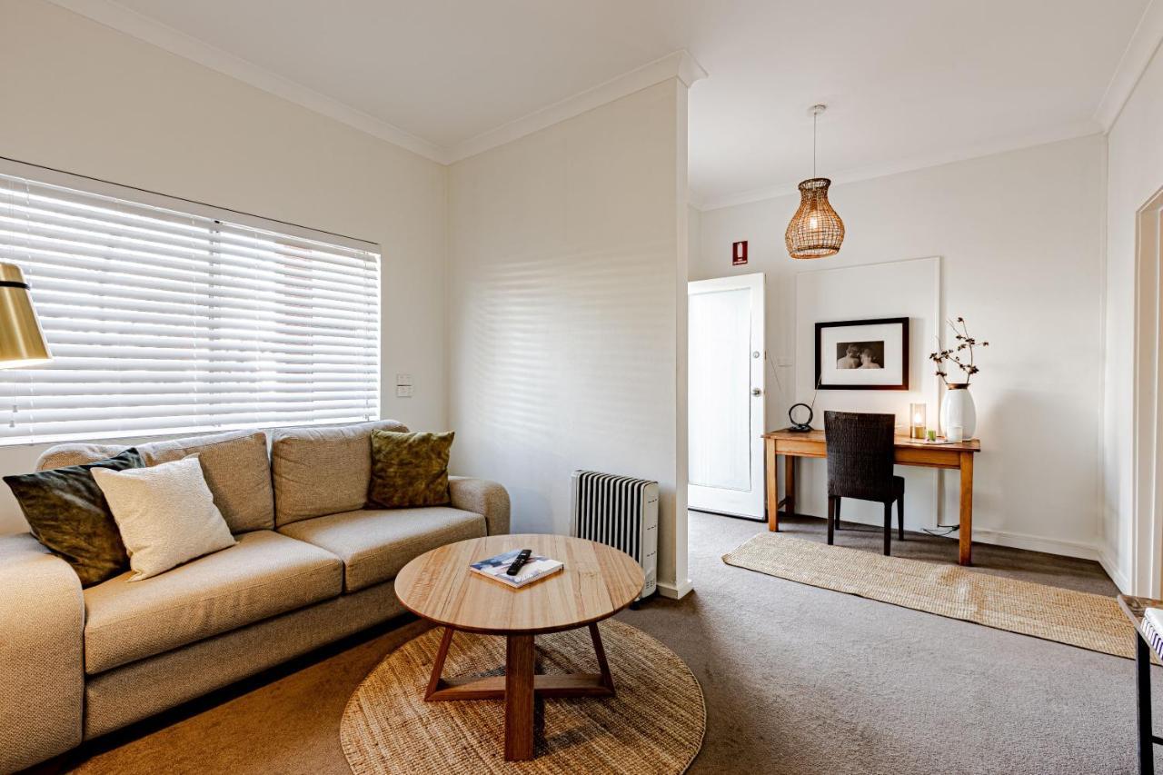 Bay Breeze Boutique Accommodation Batemans Bay Buitenkant foto