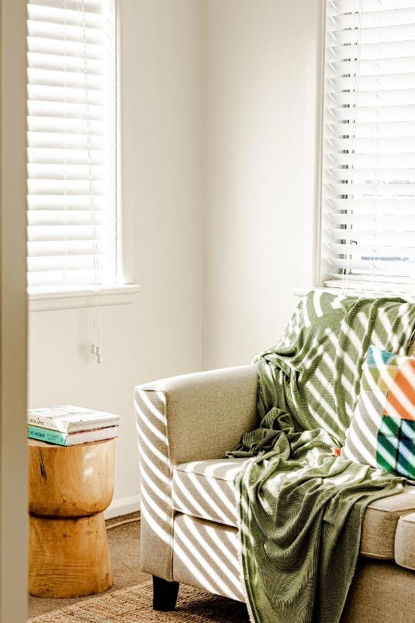 Bay Breeze Boutique Accommodation Batemans Bay Buitenkant foto